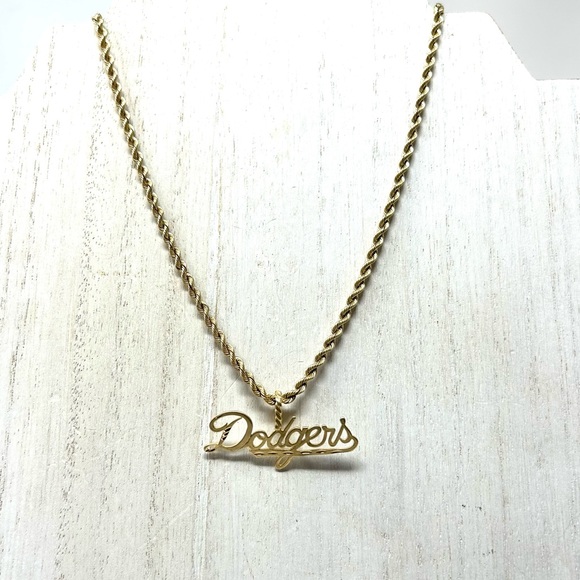 L.A. DODGERS 14K solid script logo pendant by Michael Anthony, NWOT - Picture 8 of 15